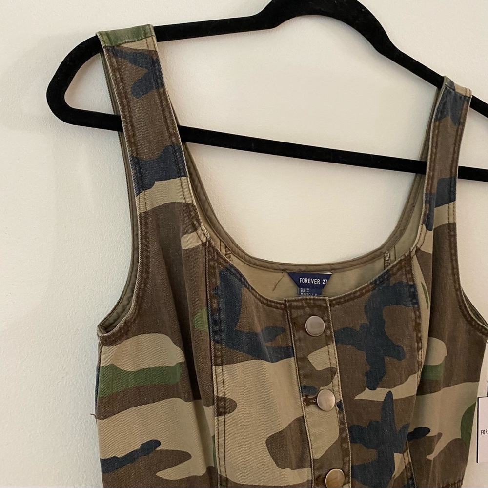 NWT Forever 21 Camo Button Up Dress - Picture 5 of 9